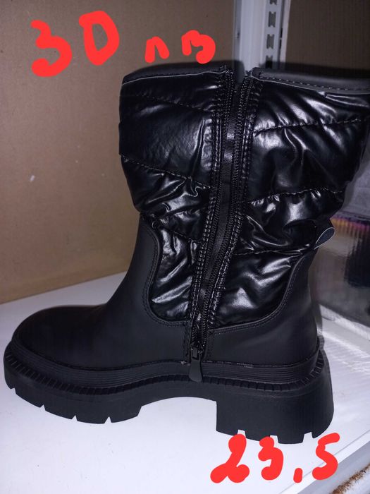 Продавам дамски ботуши