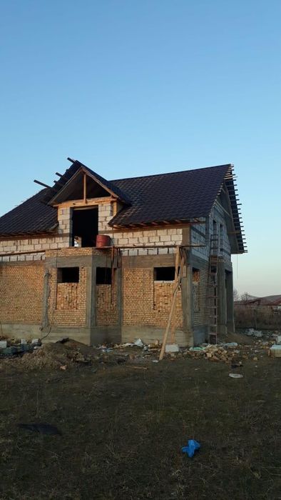 Шұғыл үй сатылады.