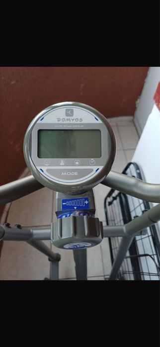 Bicicleta eliptica Domyos VE130 ca si noua!!!