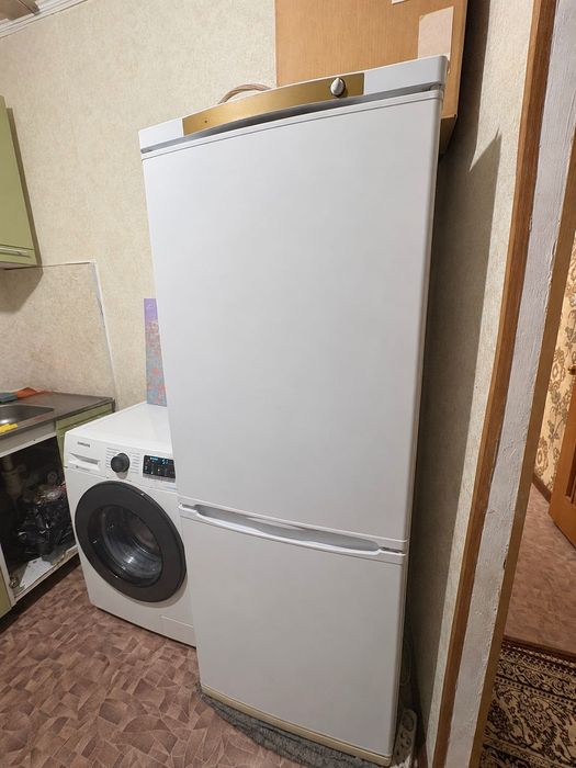 Холодильник б/у 30000тг