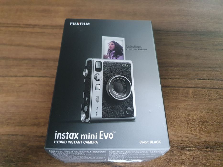 Fujifilm Instant Mini Evo Hybrid