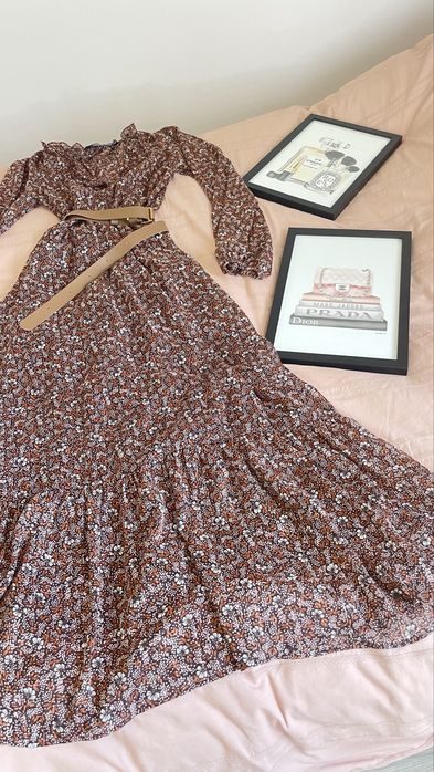 Рокля на Zara без забележки, носена броени пъти