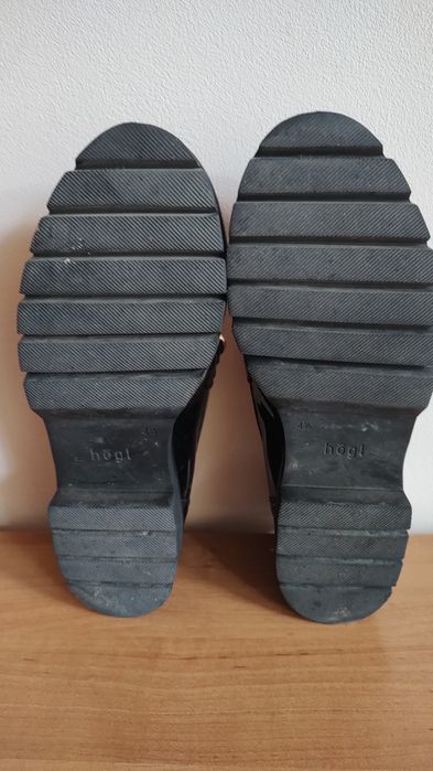 Нови обувки Hogl , Tamaris и сникърси Custome national