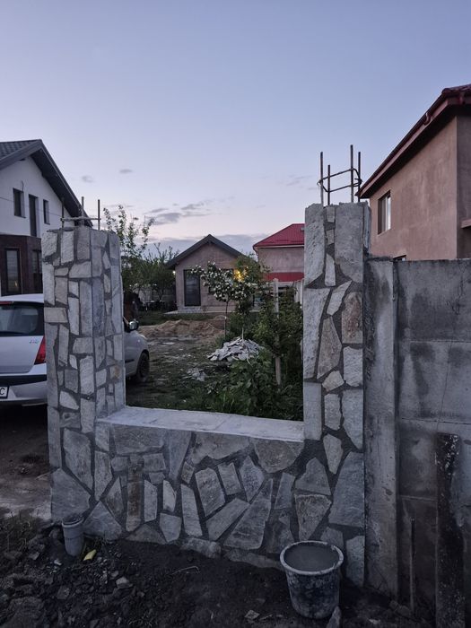 Vand si montez piatra