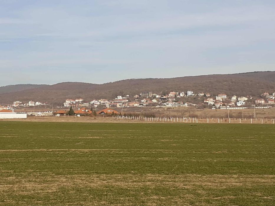 Терен 7693кв.м Несебър,с.Кошарица, м. ГЮРГЕНЛИКА до нови къщи и живущи