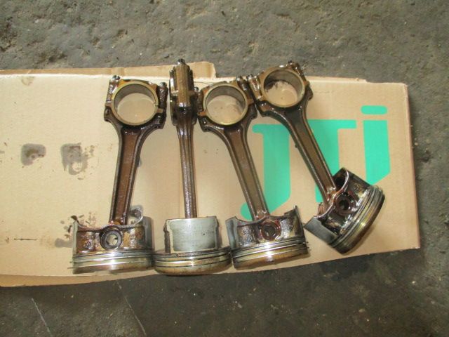 Piston biela Octavia 1 Golf 4 Audi A3 Seat motor 1,6 benzina 8 v BFQ