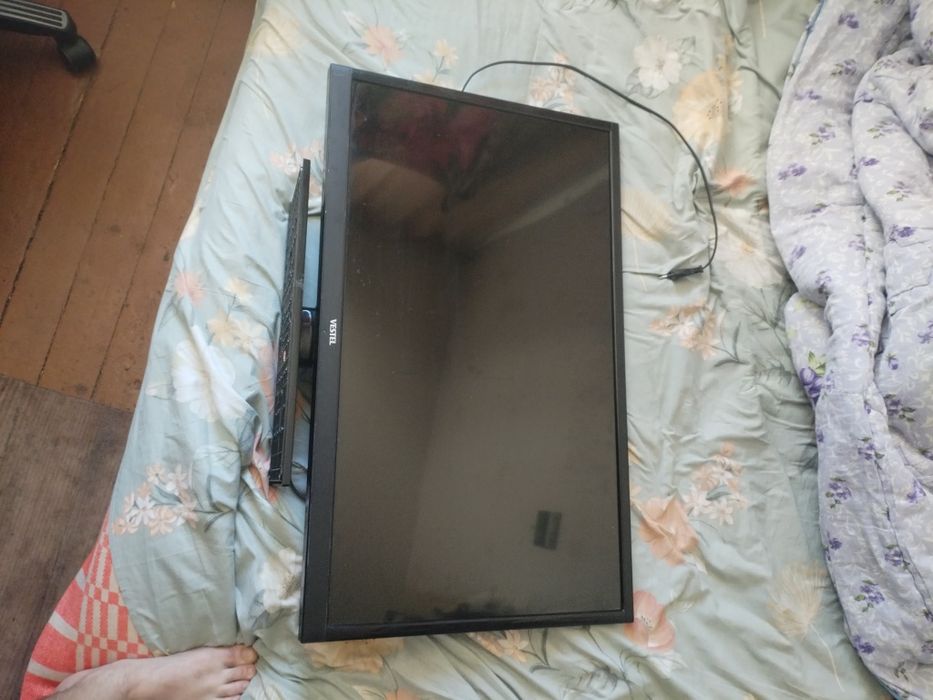 Продам телевизор, не смарт