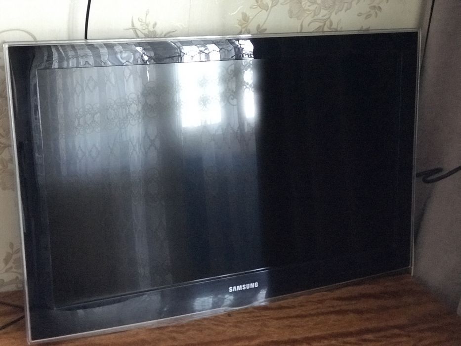 Продам телевизор Samsung