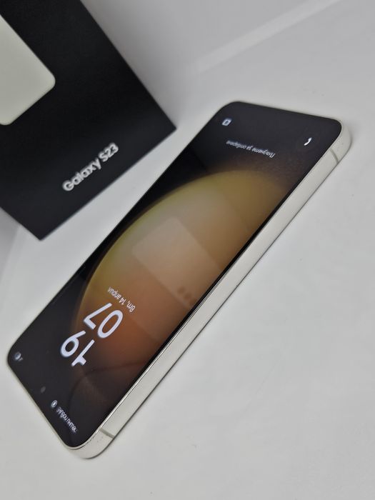 Samsung Galaxy S23 128Gb/8Ram Cream