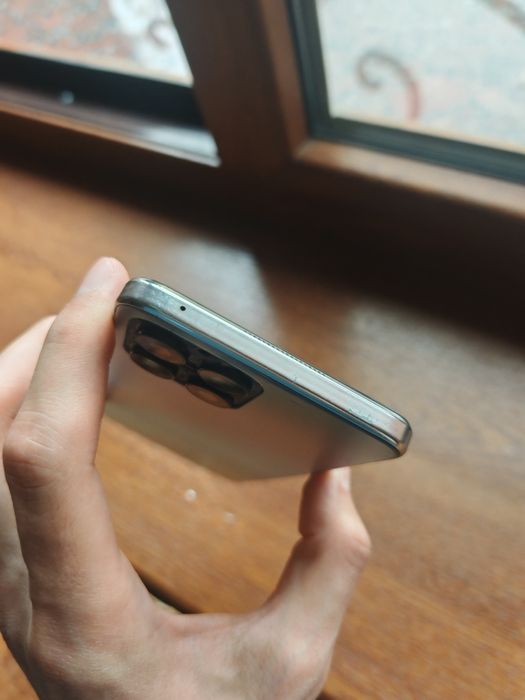 Honor x8 6/128gb sotiladi