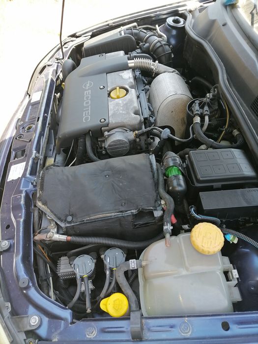 Опел " Астра" 2,0 82к.с.