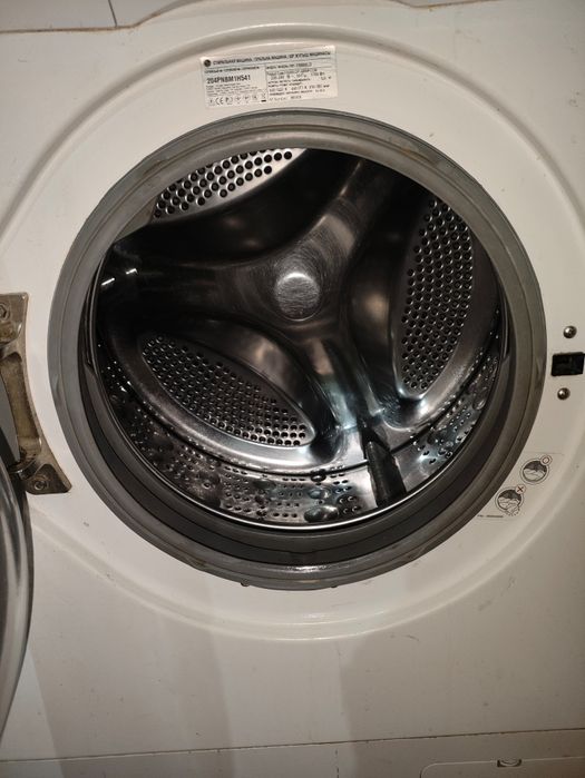 Продам стиральную машину!