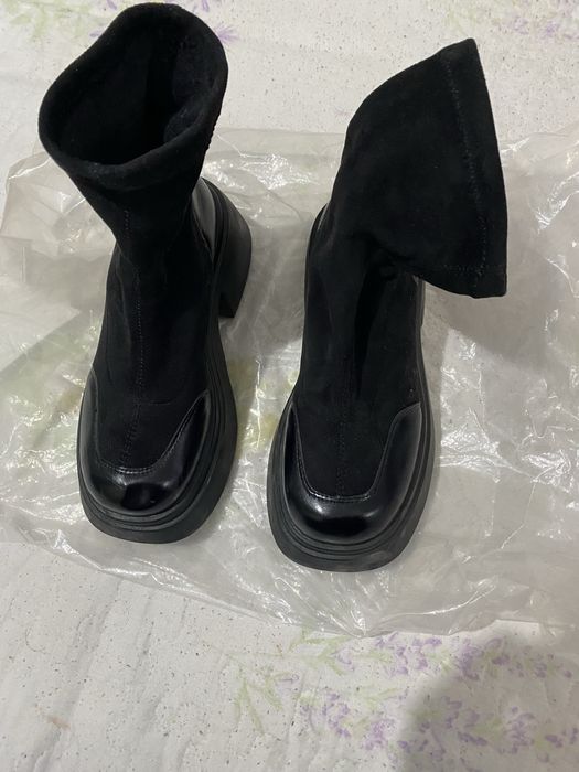 Замшевый ботинки