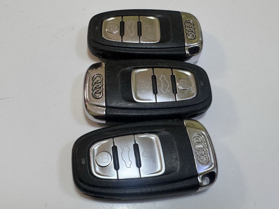 Оригинален ключ за Audi A4 A5