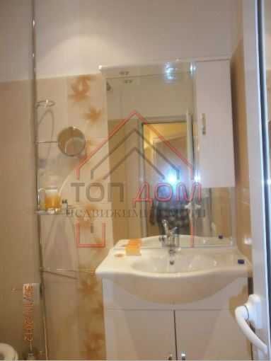 Дава се под наем Четиристаен апартамент в Варна, ВИНС - 90 кв.м за 816 € - Снимка #3