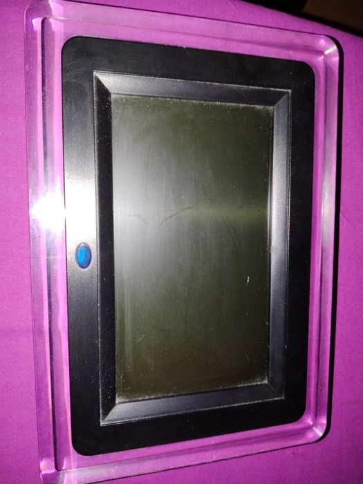 Дигитална Фото Рамка амка