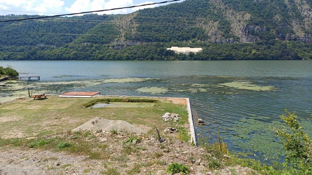 Loc de pescuit Sviniţa