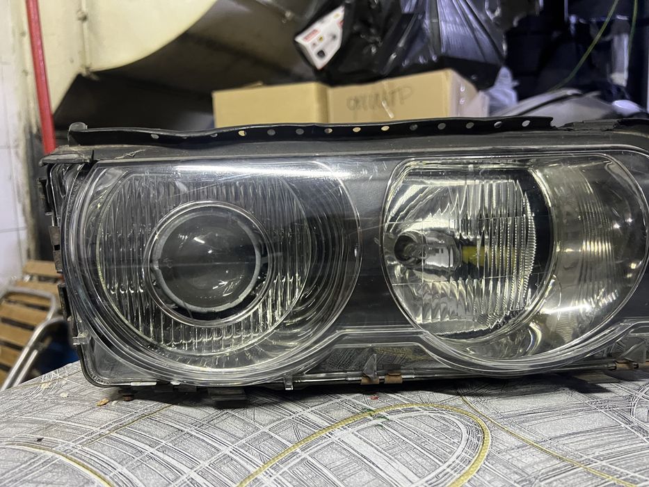 Продам фары от Bmw e 38!