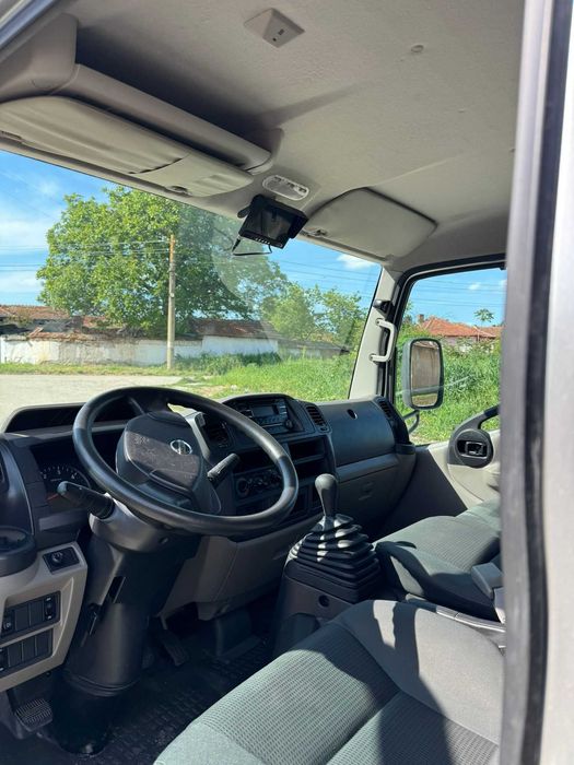 Продавам Nissan Cabstar до 3,5 тона