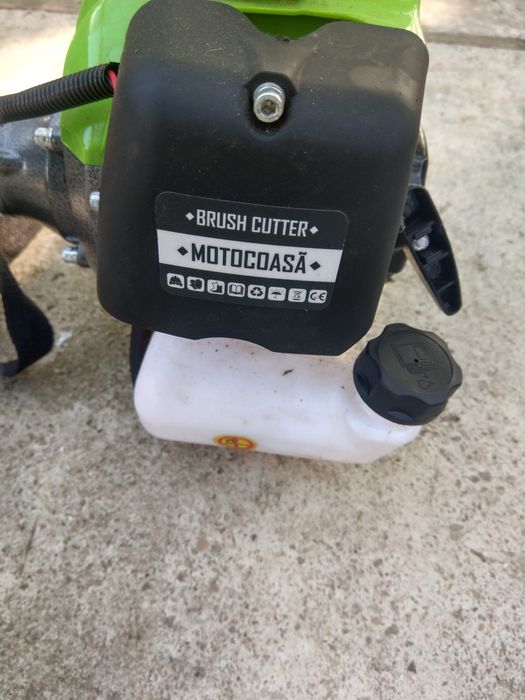 Motocoasa Benzină