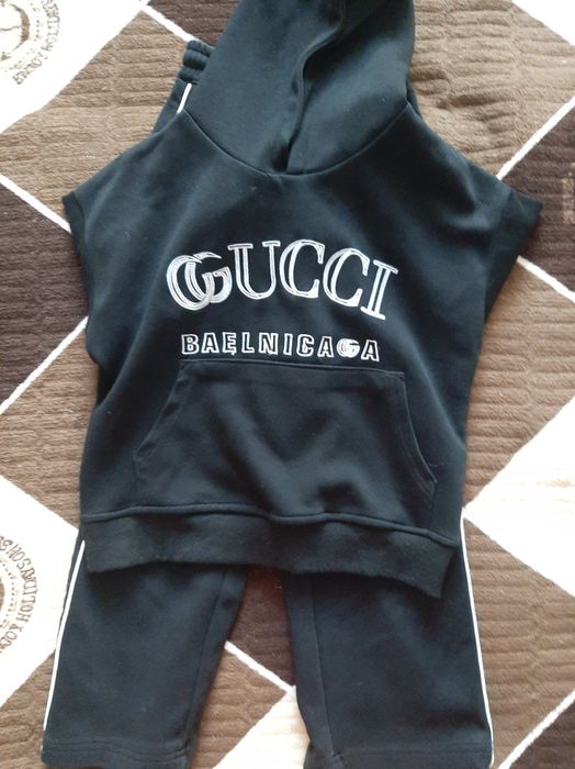 Продам костюм на девочку