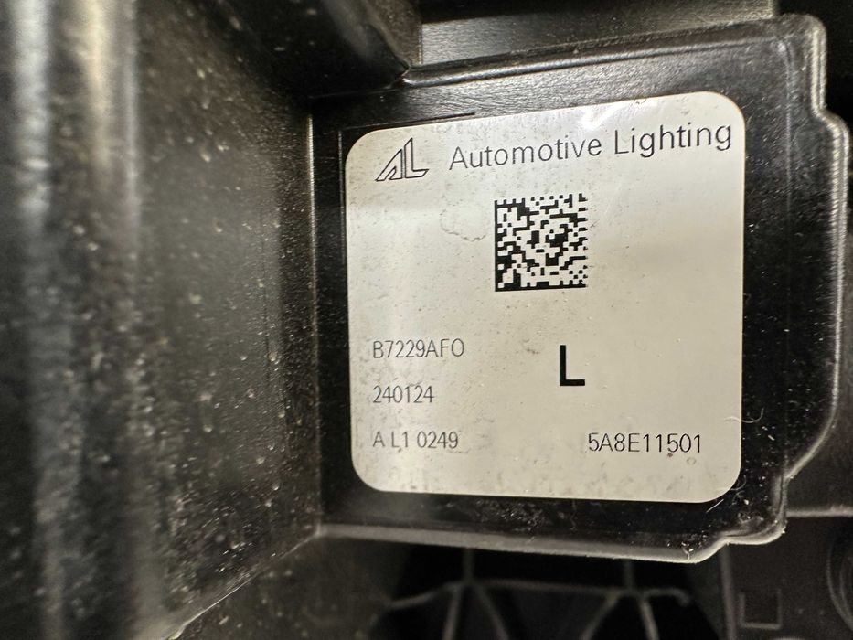 Фар фарове LED ляв BMW X5 G05 X6 G6 LCI far farove БМВ Х5 Г05 Х6 Г06