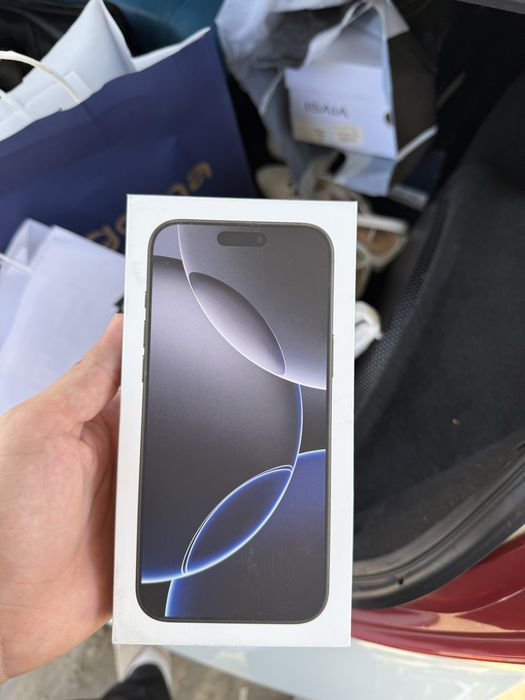 iPhone 16 Pro Max Black
