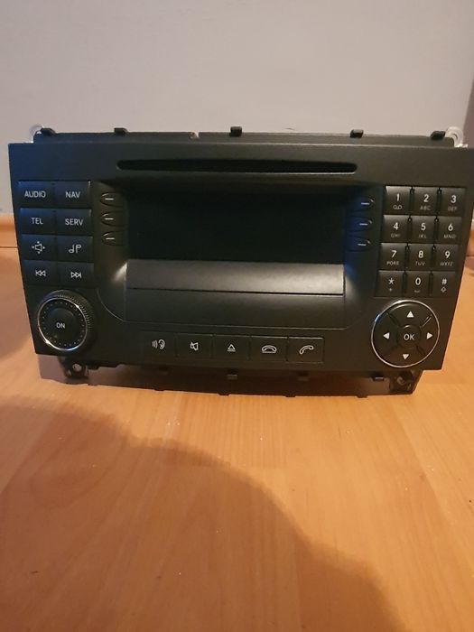 Navigație originala Mercedes-Benz