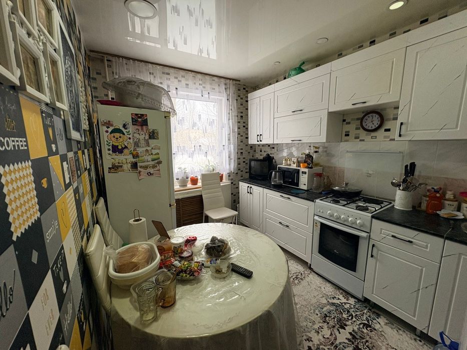 Продам 1 ком. квартиру (полуторка)