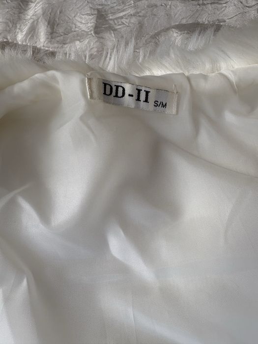 Дамско пухено елече