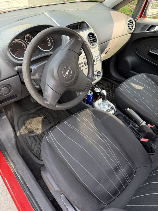Vand opel corsa 2007 cutie automata
