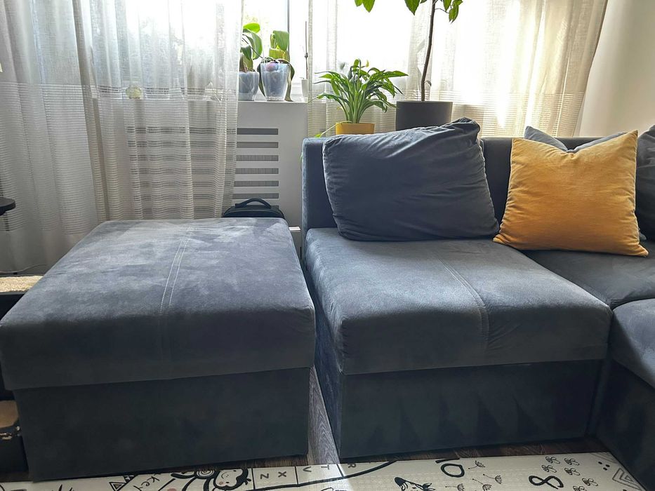 Canapea colțar extensibilă, 4 locuri, gri – foarte bine întreținută