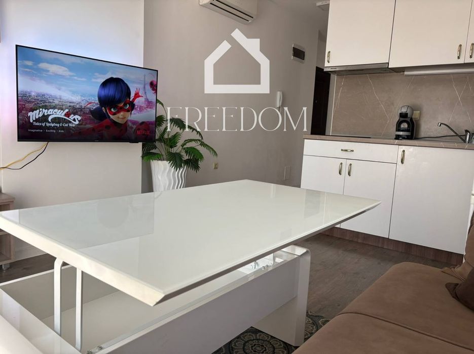 Дава се под наем Двустаен апартамент в Варна, Бриз - 86 кв.м за 797.64 € - Снимка #1