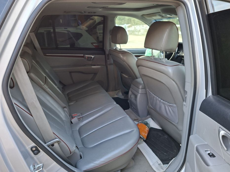 Vand Hyundai Santa Fee avariat