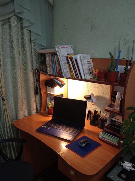 Компютер столи ва Креслоси сотилади