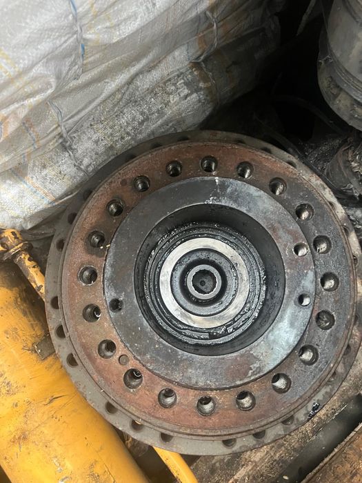 Hidromotor +șprochet excavator Liebher