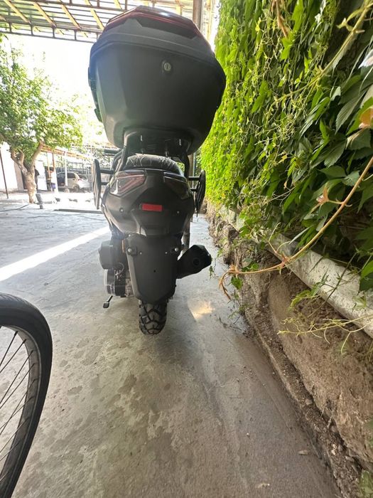 V MAX sukutir sirocni sotiladi