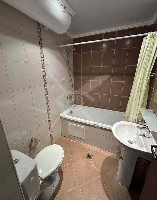 Тристаен апартамент в Созопол 75815