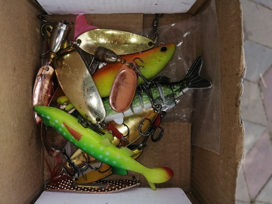 Продам спиненг крогодил