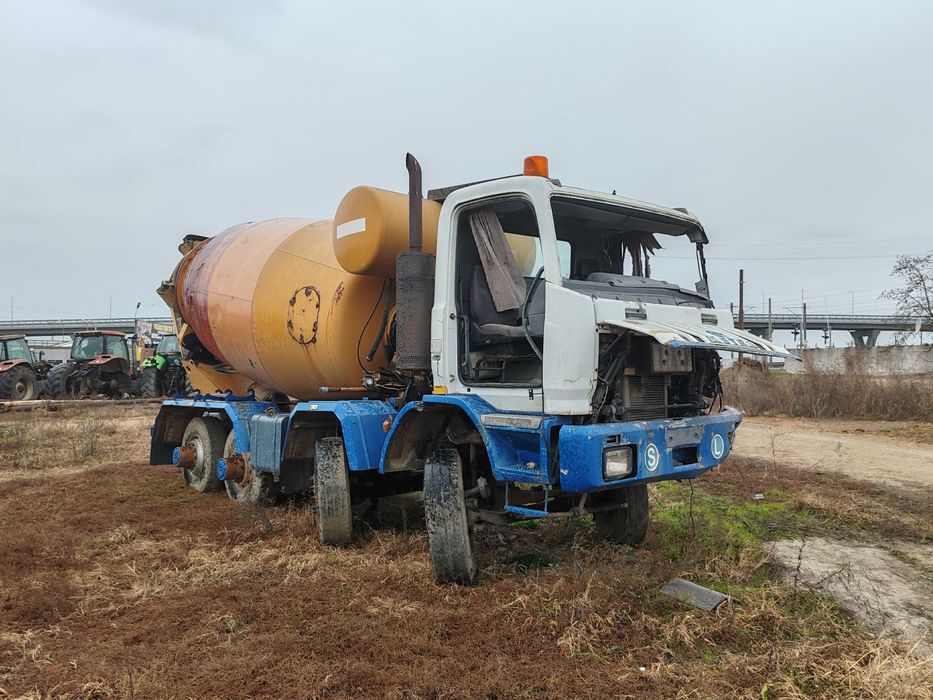 Dezmembrez Betoniera Astra