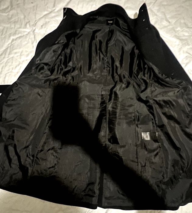 Изящное Черное Пальто