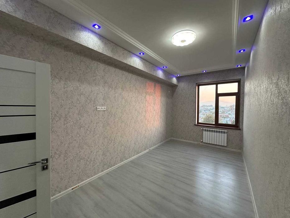 3х комнатная квартира на 7 этаже 115кв/м, в Самарканде