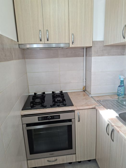 Inchiriez apartament cu 1 camerà confort 1 Timisoara zona Steaua