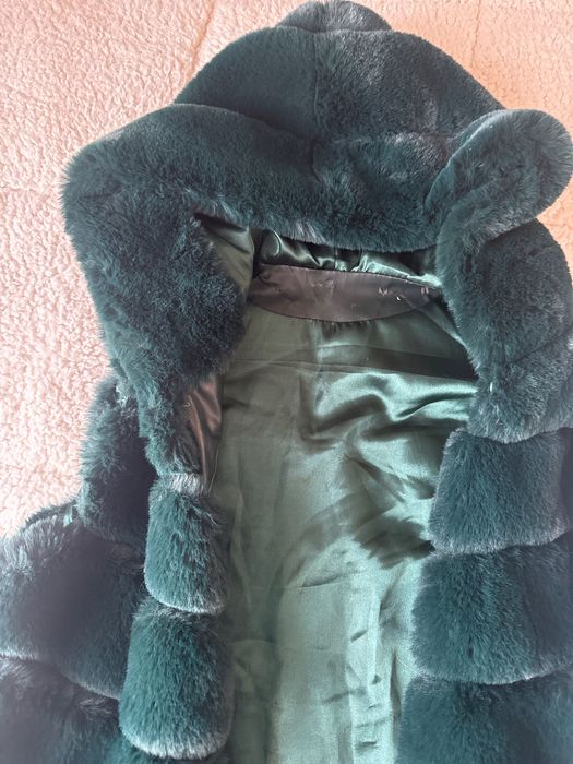 Зелен елек с косъм