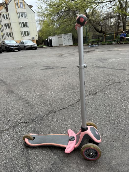 Тротинетка globber
