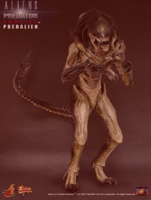 Hot Toys Пришълецът срещу Хищника Реквием/ Хищнопришълецът от филма