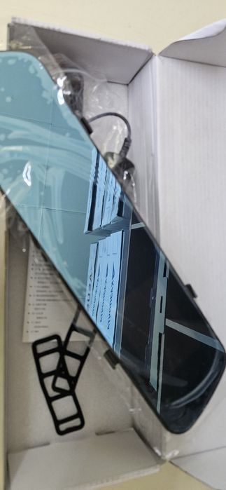 Видерегистратор зеркало