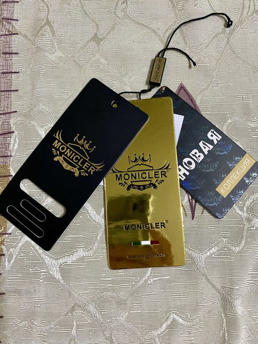 Куртка мужская. Осень-зима. Турция. Moncler. Размер 54-56. Темносиняя.