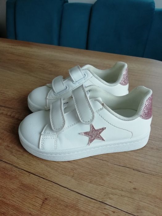 Детски маратонки номер 25 за момиче