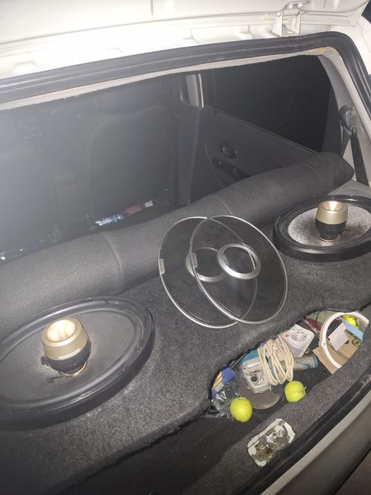 Kenwood botex sotiladi